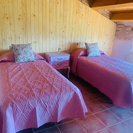 Angrill Habitacions Lodge *