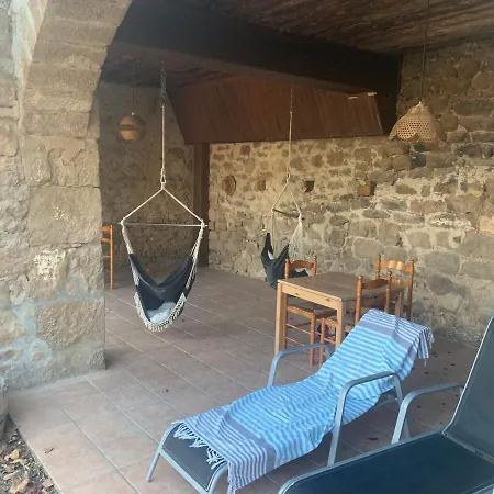 Angrill Habitacions * Lladurs